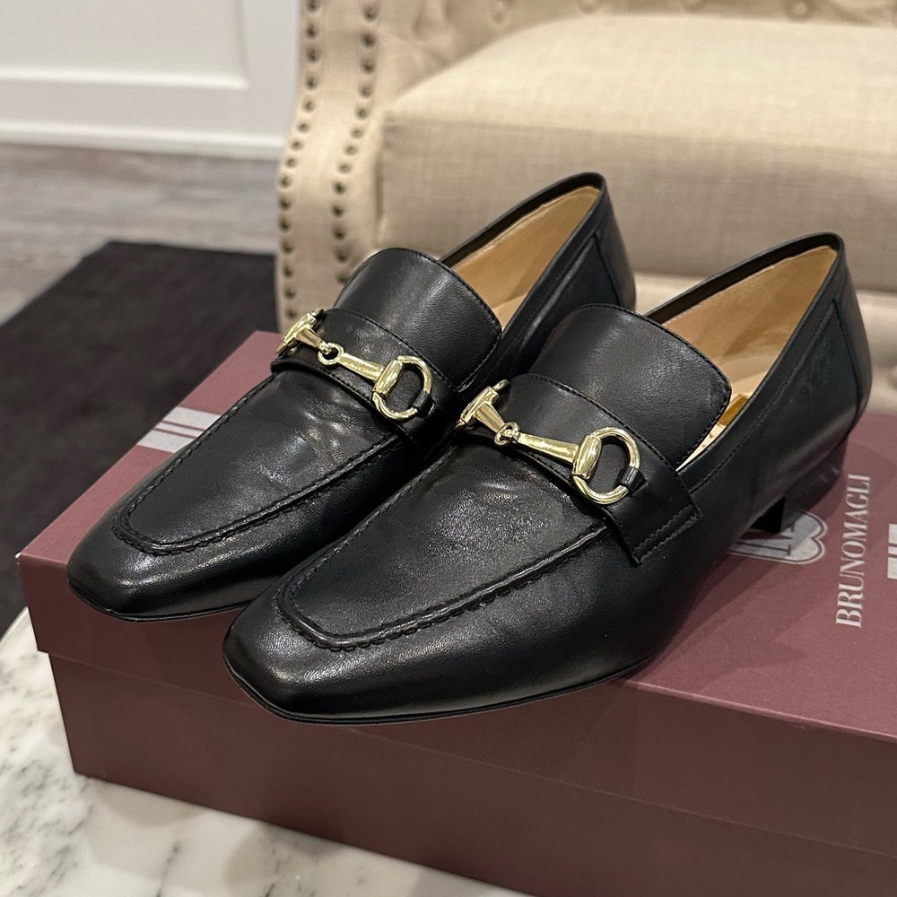 Bruno Magli Black Leather women Loafers with Gold Accent. New.